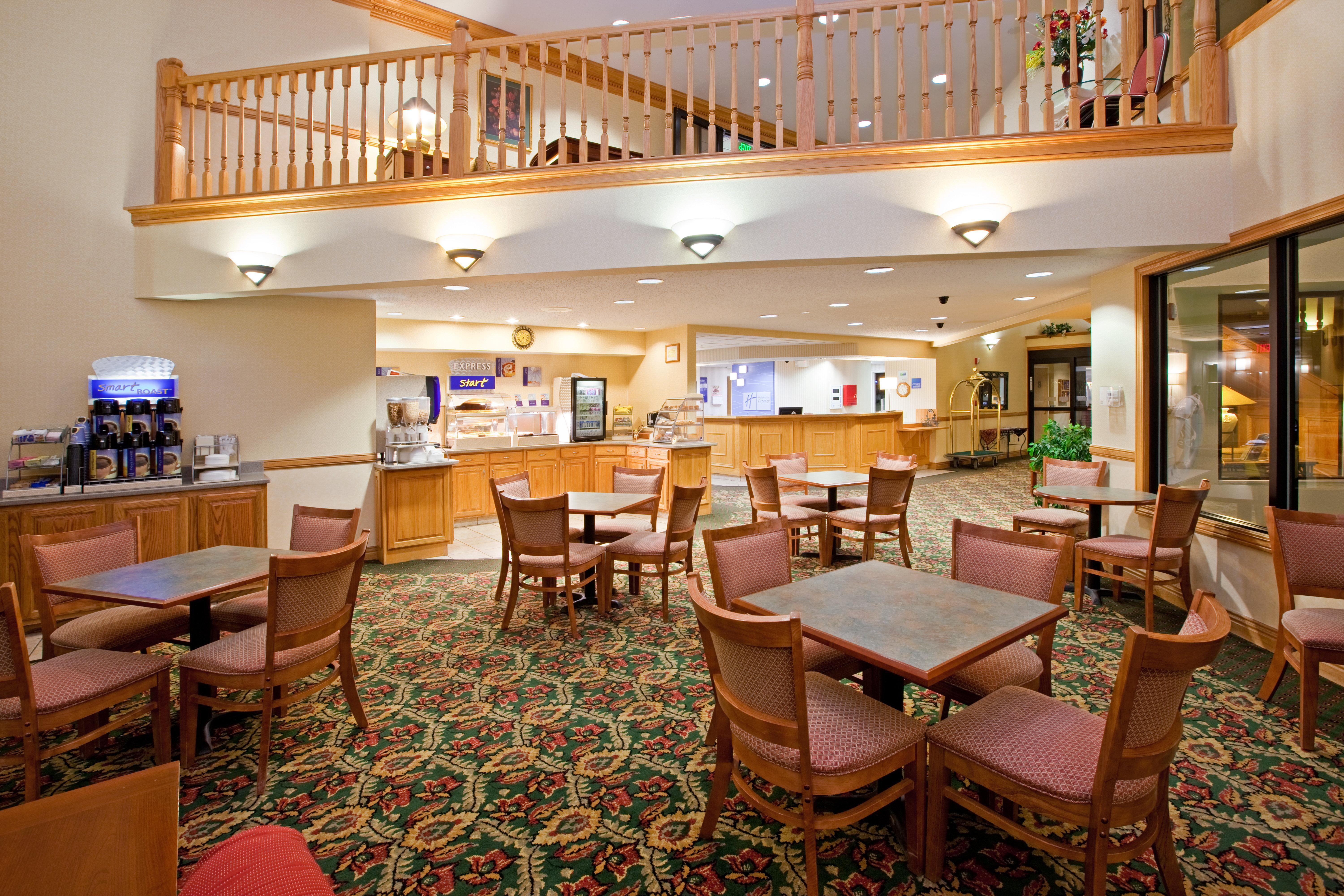 Holiday Inn Express Washington Restaurant foto